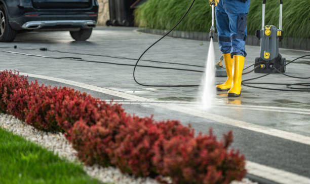 Best Sidewalk Pressure Washing  in Clifton, TX