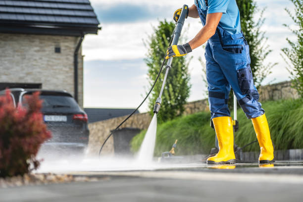 Best Roof Power Washing Services  in Clifton, TX